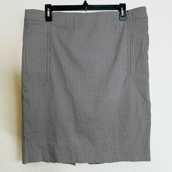 Cato Black and White pencil Skirt - Picture 1 of 2